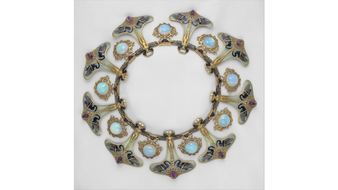 Art Nouveau jewelry style